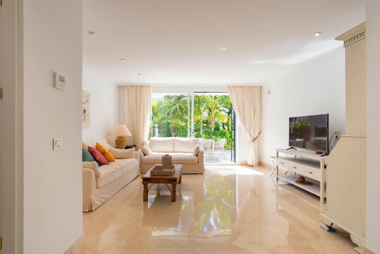 Elviria Playa White Pearl Beach Marbella Kültér fotó