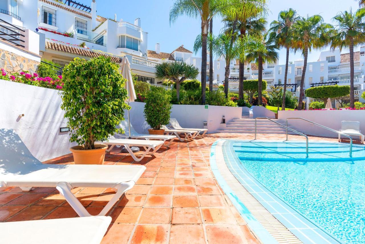 Elviria Playa White Pearl Beach Marbella Kültér fotó