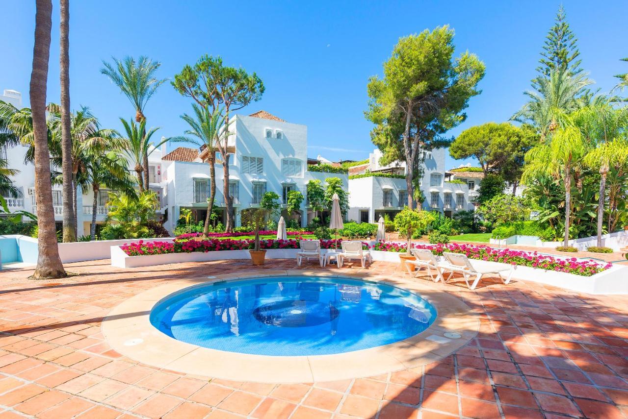 Elviria Playa White Pearl Beach Marbella Kültér fotó