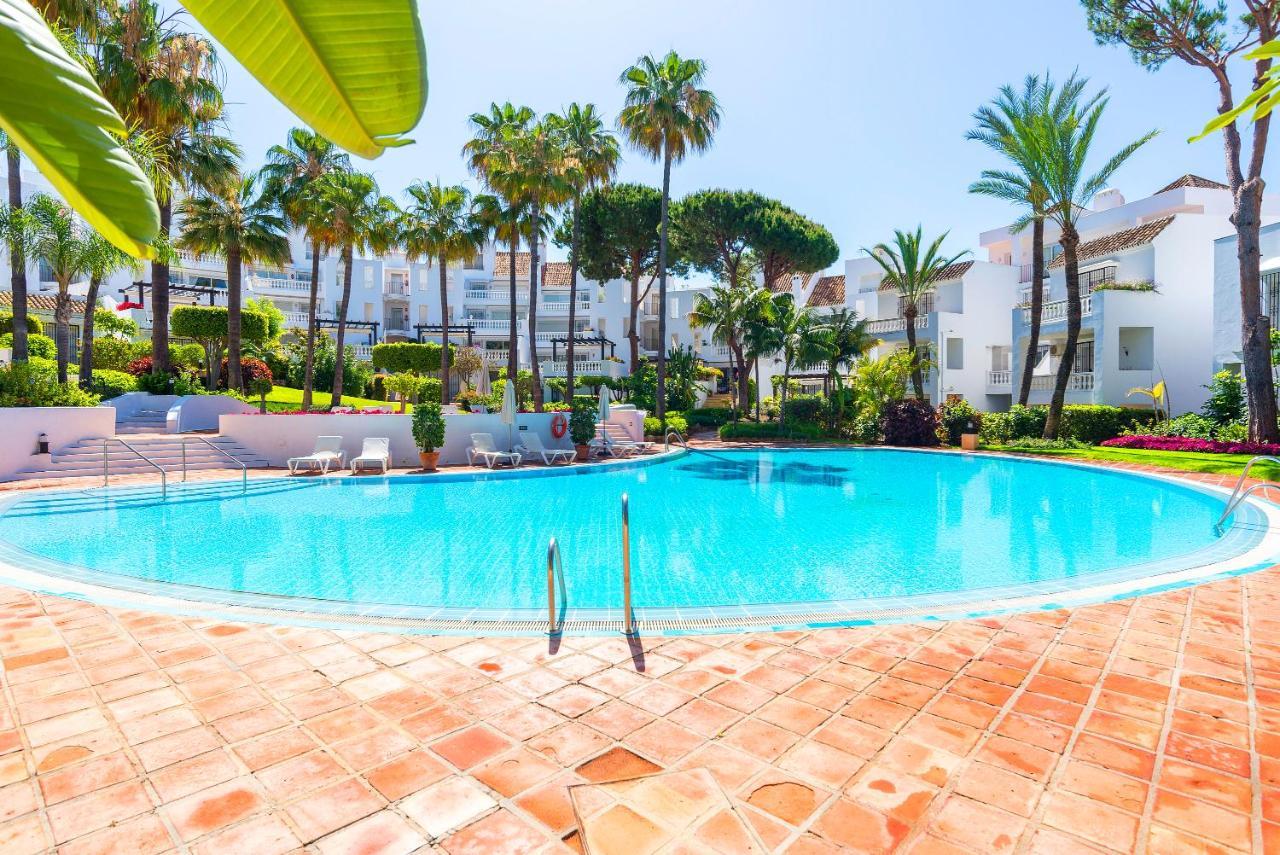 Elviria Playa White Pearl Beach Marbella Kültér fotó