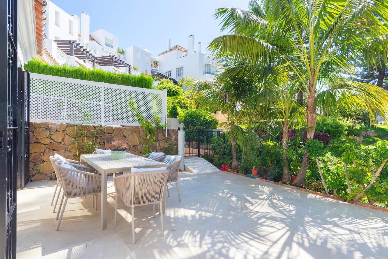 Elviria Playa White Pearl Beach Marbella Kültér fotó